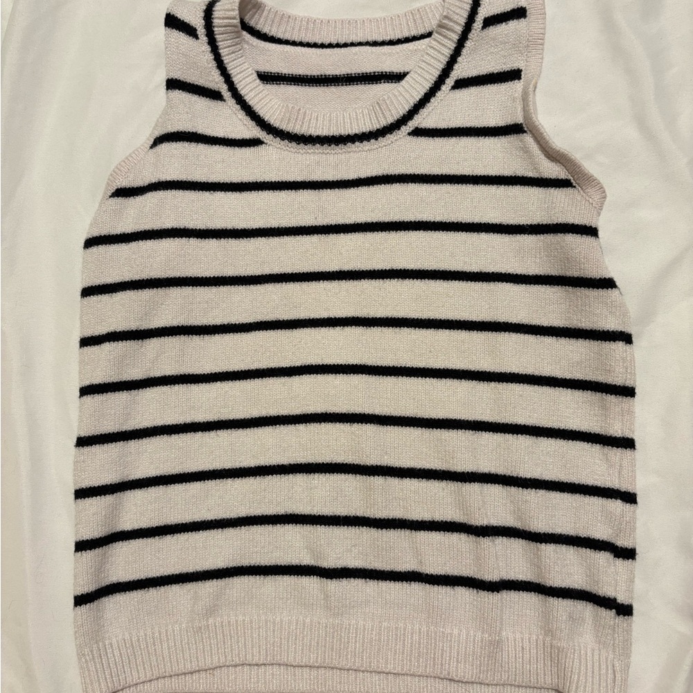 Striped Sleeveless Knit Top
